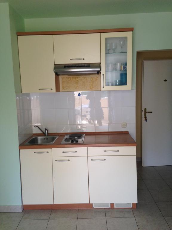 Apartments Villa Kristina Póla Szoba fotó